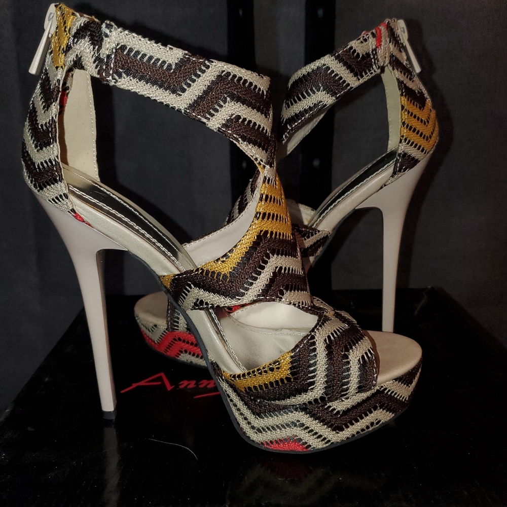 Anne Michelle, style-Socialite, color-Natural, size-6